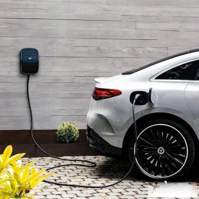 ЗАРЯДНА СТАНЦИЯ MERCEDES-BENZ CONNECT 4G 6 М КАБЕЛ ТИП 2 | 22 KW AC | ЧЕРЕН ЦВЯТ - Сравняване на продукти