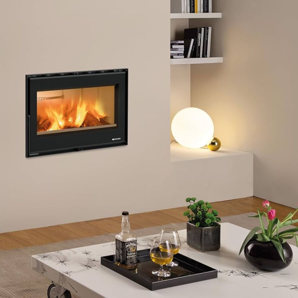 Италианска чугунена камина на дърва за вграждане La Nordica Inserto 70 Wide, 7.5kW | Италиански камини и печки на дърва |  |